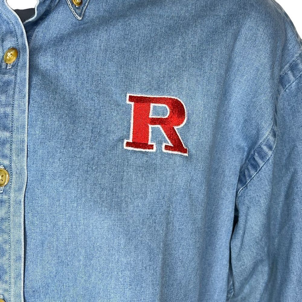 Rutgers Embroidered Chambray Button Down Small NWOT‎ - Picture 2 of 6
